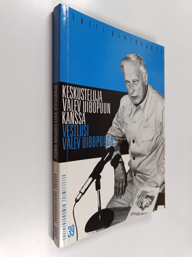 Pertti Virtaranta : Keskusteluja Valev Uibopuun kanssa = ...