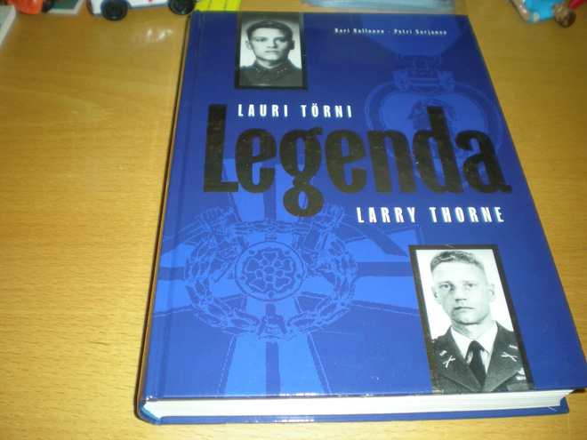 Kari Kallonen - Petri Sarjanen: Lauri Törni - Legenda - Larr