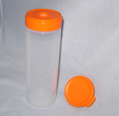 Tupperware CondiServer 360 ml, oranssi kansi. ^