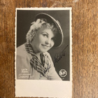 LAILA RIHTE, SIGNEERATTU VALOKUVA - pikkukuva 1