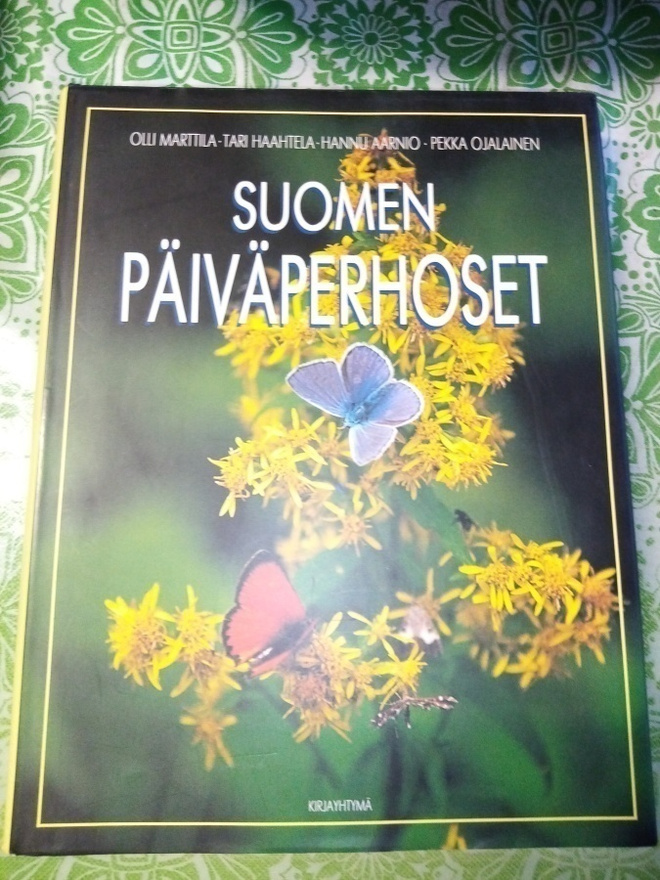 MARTTILA :  SUOMEN PÄIVÄPERHOSET (  SIS POSTIKULUN  )