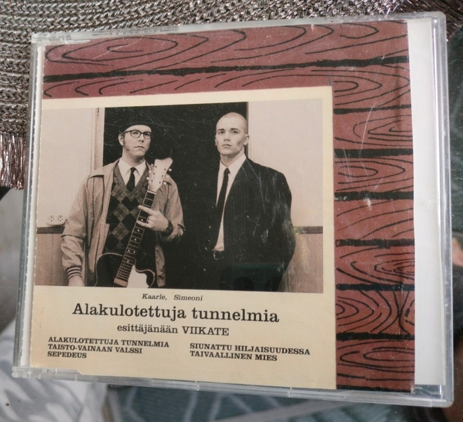 Viikate : Alakulotettuja Tunnelmia EP
