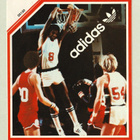 Vanha Adidas-tarra: Marques Johnson donkkaa - pikkukuva 1