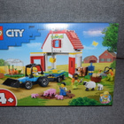 Lego 60346 city ulkorakennus ja maatilaneläimet - pikkukuva 1