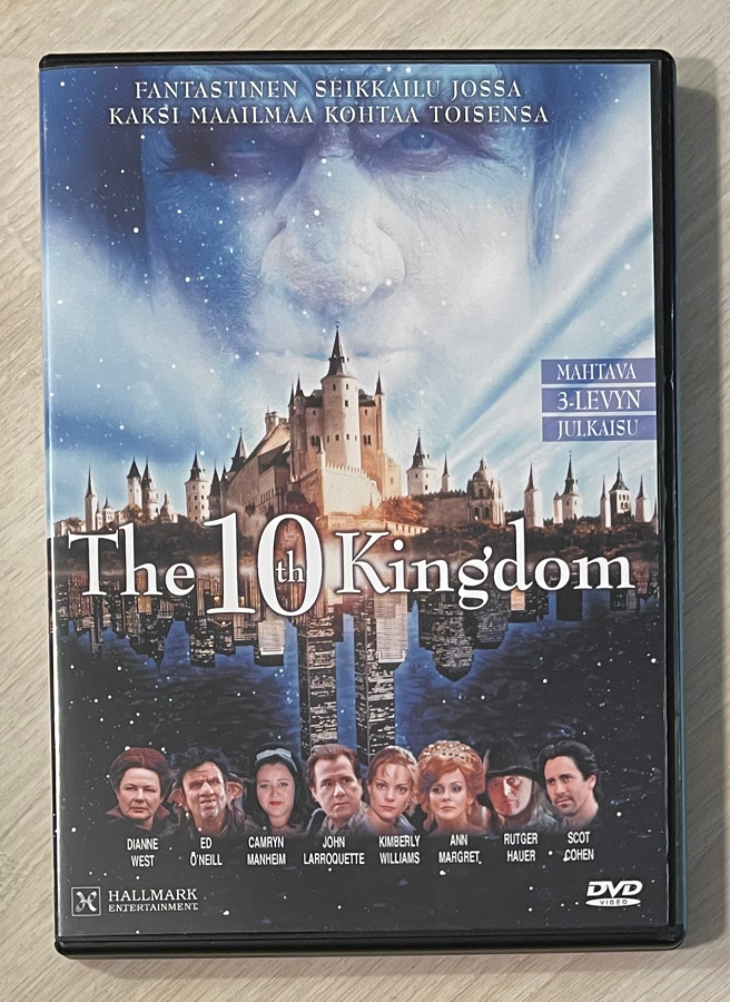 10. kuningaskunta (3DVD) 7-tuntinen fantasiasarja