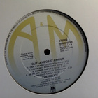 THE POLICE  ::  OUTLANDOS D'AMOUR :: VINYYLI  LP   1978 !! - pikkukuva 4