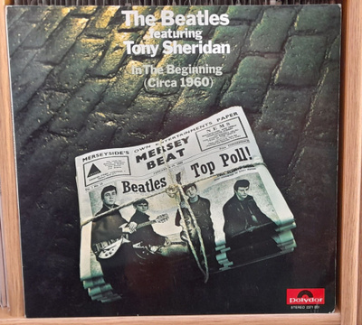 Beatles featuring Tony Sheridan - The beginning lp