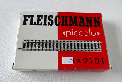 Fleischmann piccolo 9101 ratakiskoja 3 kpl