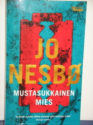 Jo Nesbo : MUSTASUKKAINEN MIES