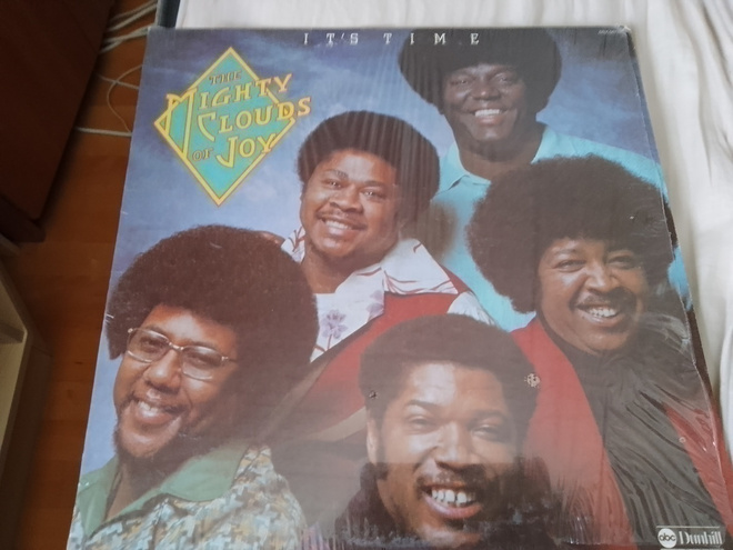 The Mighty Clouds of Joy - It' s time