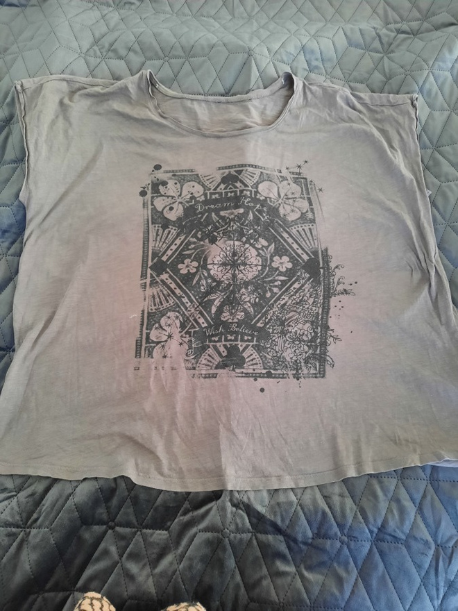 Harmaa t-paita koko xl reilu koko