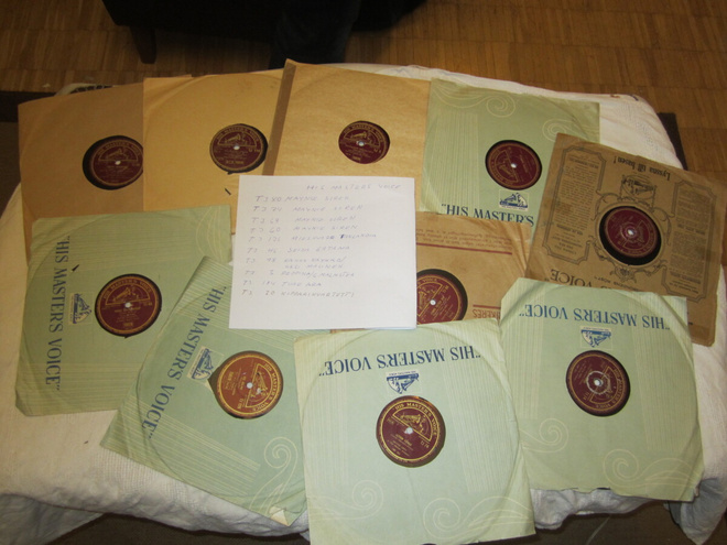 HIS MASTERS VOICE HYVÄK, SAVIKIEKKOJA MM SEIJA ERTAMA