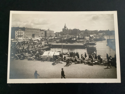 Helsinki. Kauppatori