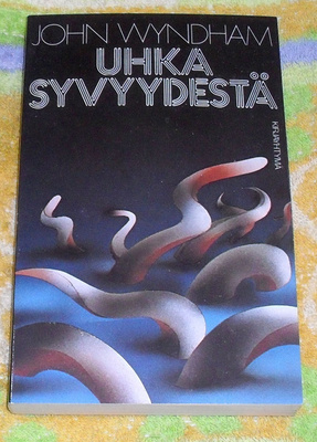 John Wyndham: Uhka Syvyydestä