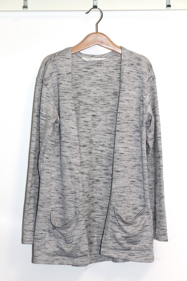 H&M - VAALEA HARMAA NEULETAKKI - koko 146/152