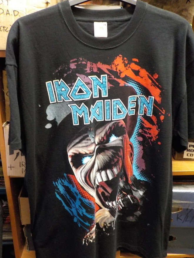 IRON MAIDEN T-PAITA VUODELTA 2011