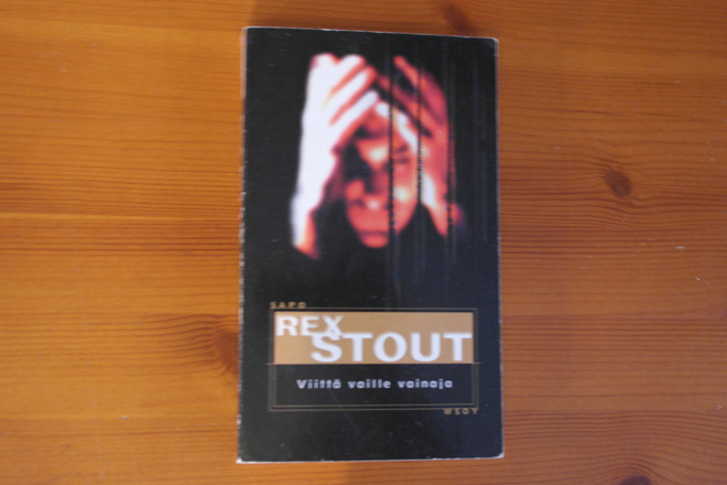 Rex Stout:Viittä vaille vainaja.Sapo 126