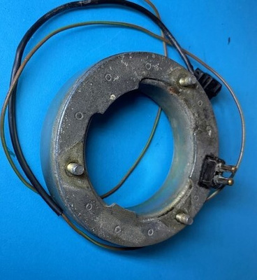 MAGNEETTIKYTKIN VESIPUMPPUUN MERCEDES W124