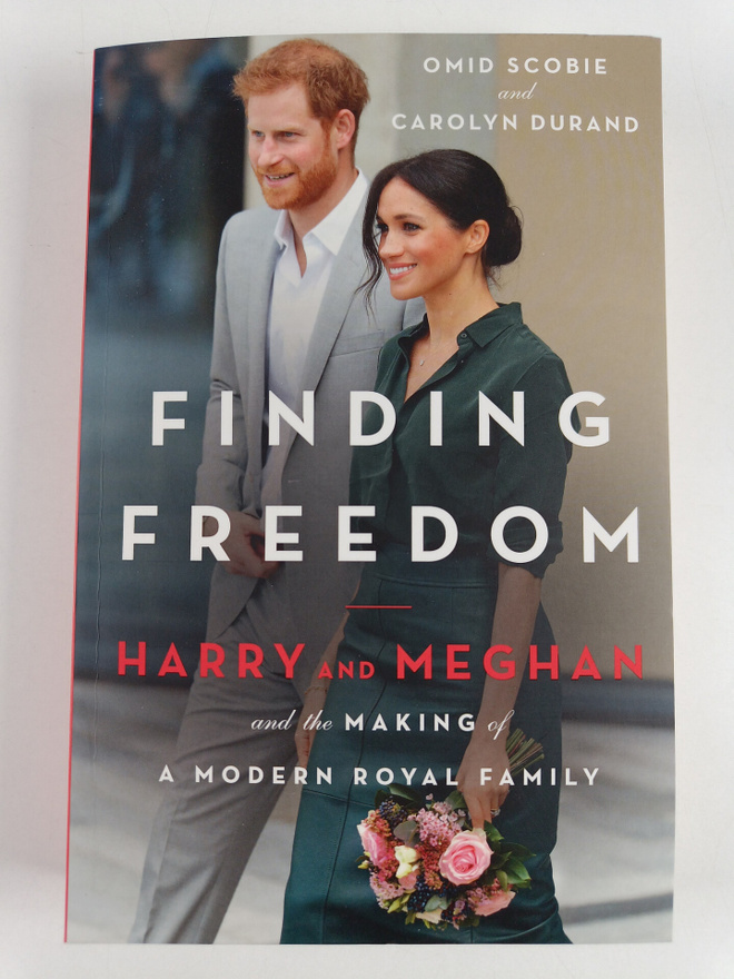 Omid Scobie ym. : Finding Freedom - Harry and Meghan and ...