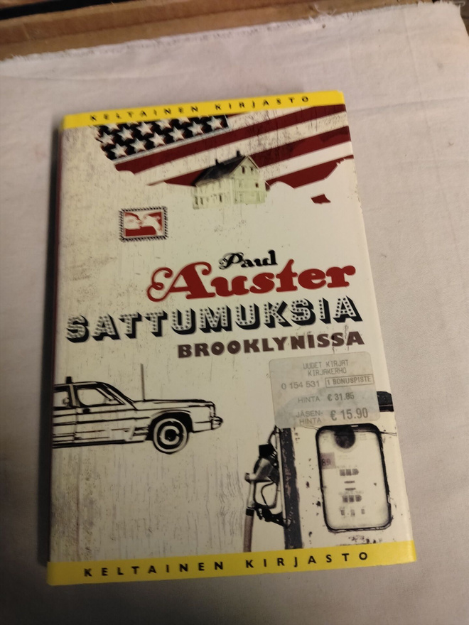 paul auster sattumuksia brooklynissa tammen keltainen kirja