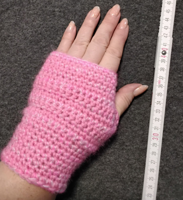 Alina´s Handmade käsityö ranteenlämmittimet moniväri