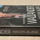 Wallander: ASKELEEN JÄLJESSÄ (2008) Kenneth Branagh - pikkukuva 3