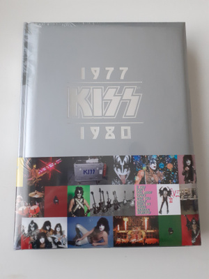 KISS 1977-1980 kirja Lynn Goldsmith