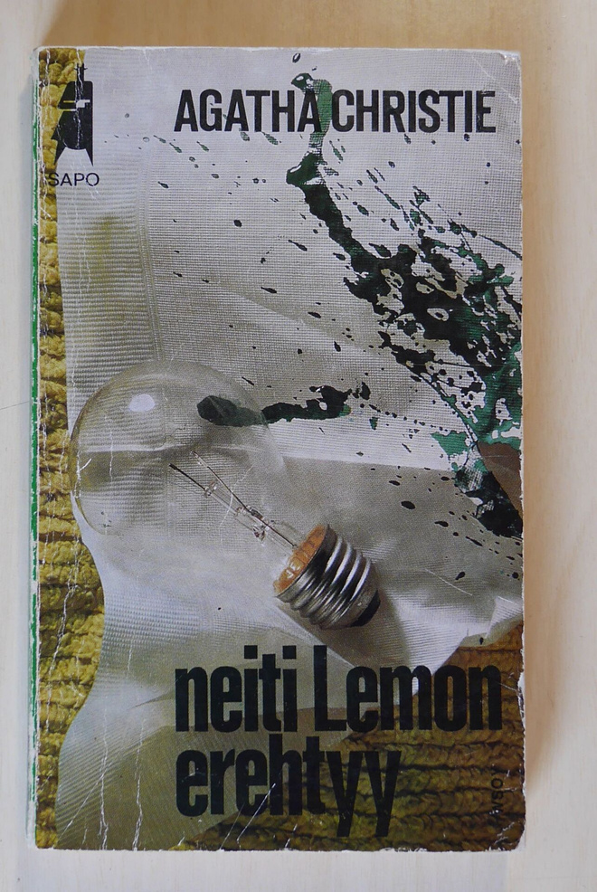 Agatha Christie - Neiti Lemon erehtyy
