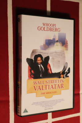 DVD Wall Streetin valtiatar The Associate (Whoopi Goldberg)
