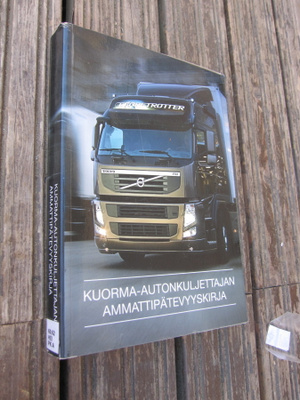 Kuorma-autonkuljettajan ammattipätevyyskirja 1,p v 2012