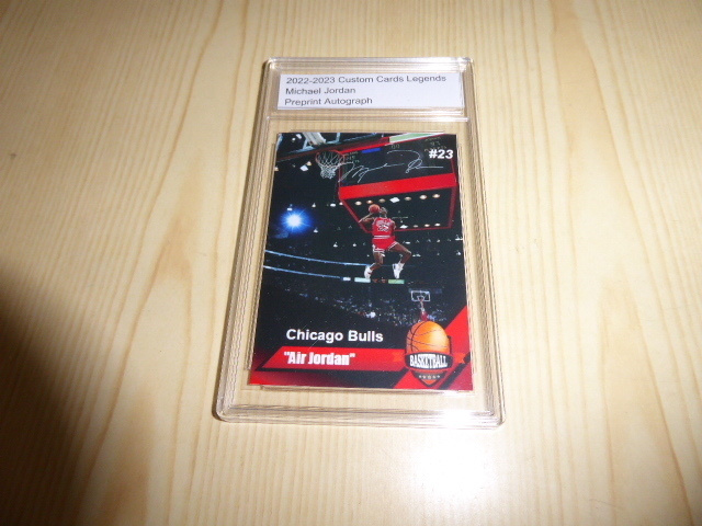 Michael Jordan 2022-23 Custom Card kortti + kotelo