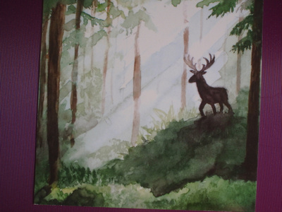 Annukka Palmen hirvi vihreässä metsikössä