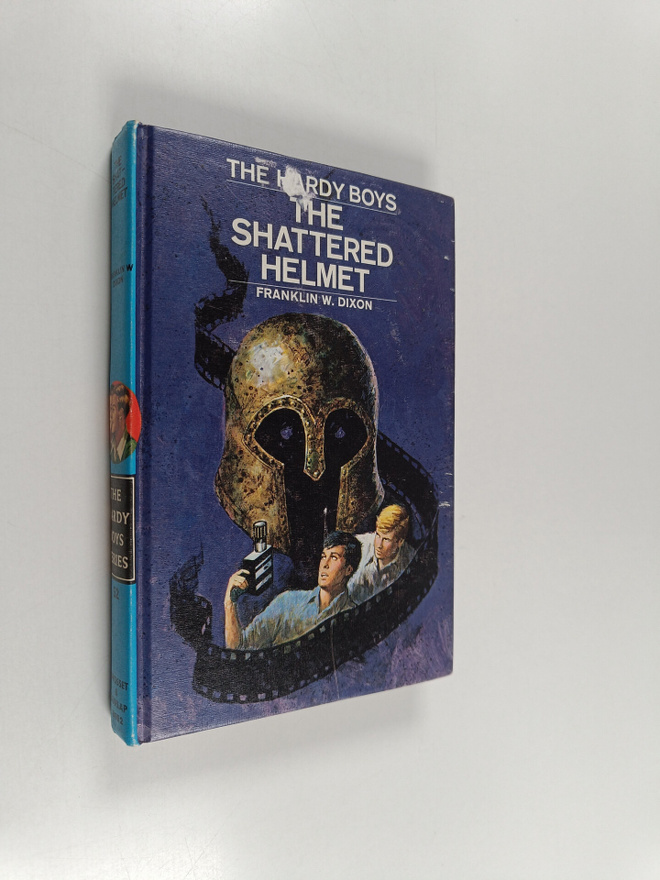 Franklin W. Dixon : The Hardy Boys 52 : The Shattered Helmet