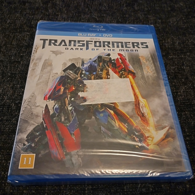 Transformers 3 - Kuun pimeä puoli Blu-ray + DVD *muoveissa**