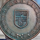 Ronssivärinen HPU merkki. 60 Luvulta. Halkaisija - 32 mm. - pikkukuva 1