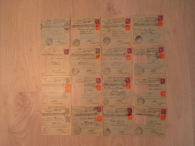 Postiosoituksia kansiossa 36 kpl.1927-1930.