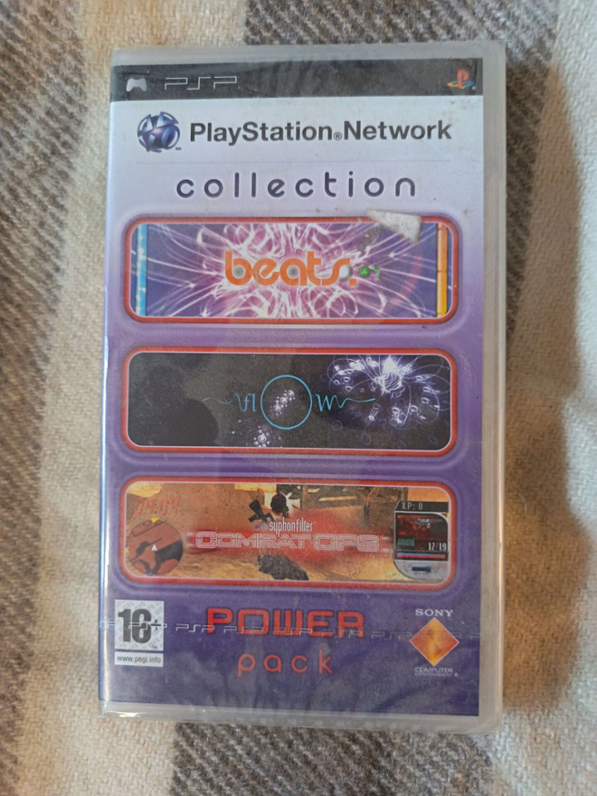 PSN Collection Power Pack (UUSI / MUOVEISSA) Nordic