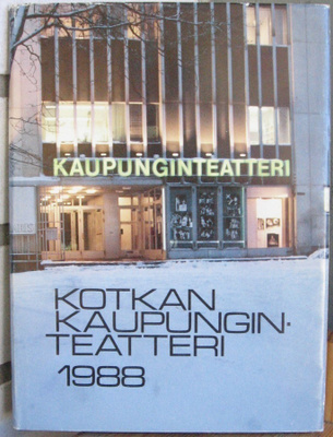 Rakkautta ja kritiikkiä kotkalaisen teatterin taipaleelta