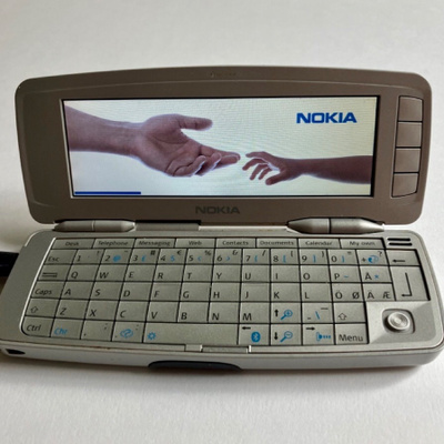 Nokia 9300 Communicator –  siisti ja toimiva keräilyhelmi