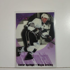 1994-95 Flair - Center Spotlight #4 Wayne Gretzky - pikkukuva 1