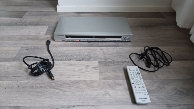 Pioneer DV-400V DVD-soitin