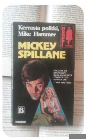 Mickey Spillane - Kerrasta poikki, Mike Hammer (pokkari)