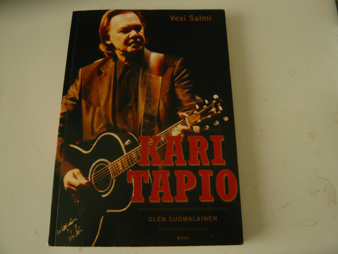 Vexi Salmi: Kari Tapio - Olen suomalainen