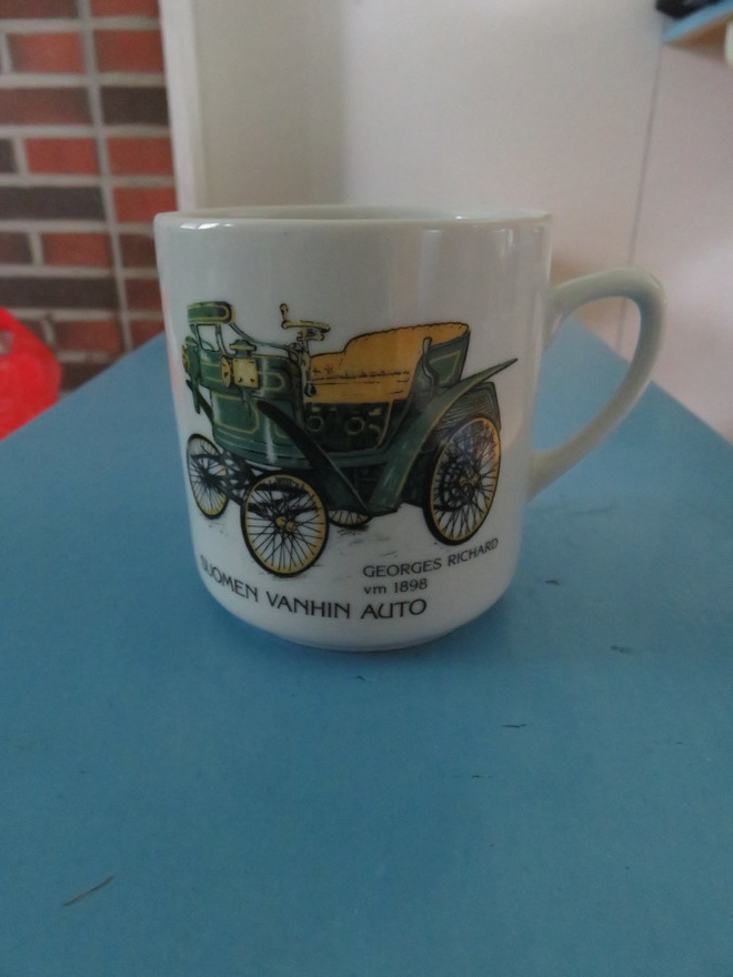 AUTO MUKI - Suomen vanhin auto Design Kalevi Volanen