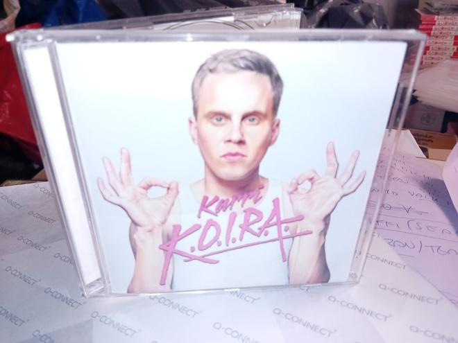 CD Karri Koira : Karri K.O.I.R.A. ( SIS POSTIKULU )