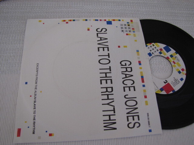 Grace Jones Slave to the rhythm 7 45 hollanti 1985