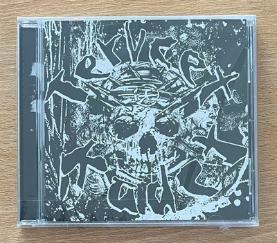 TERVEET KÄDET: Musta hetki + piinaavanautinto - CD