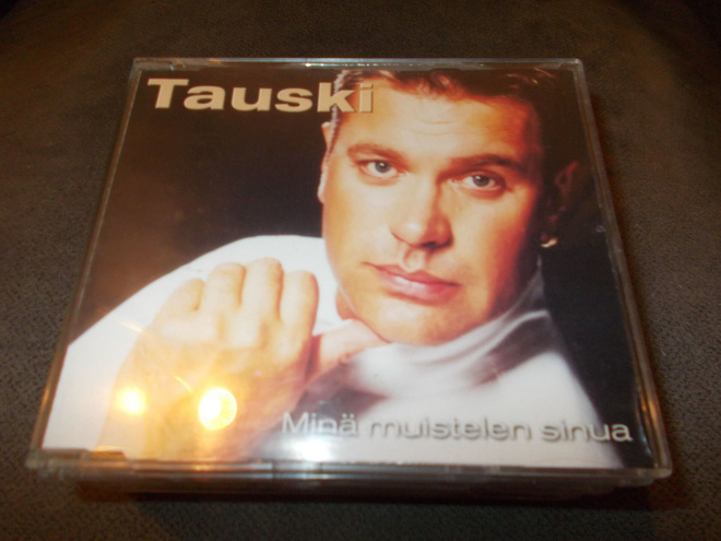 CDM TAUSKI ** MINÄ MUISTELEN SINUA **