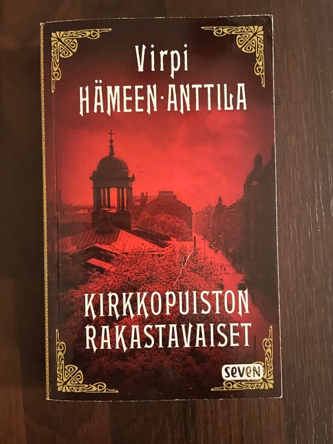 Virpi Hämeen-Anttila: Kirkkopuiston rakastavaiset