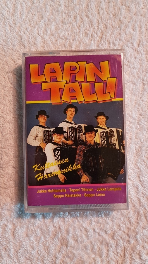 Lapin Talli - Kultainen harmonikka C-KASETTI